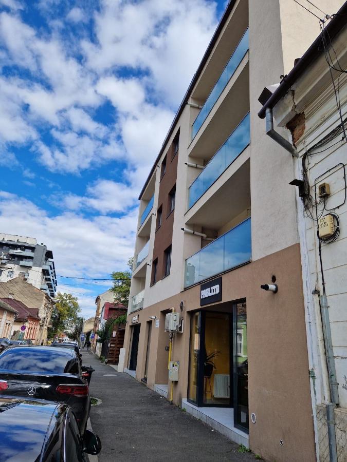 Central Quick, Private Parking Kluż-Napoka Zewnętrze zdjęcie